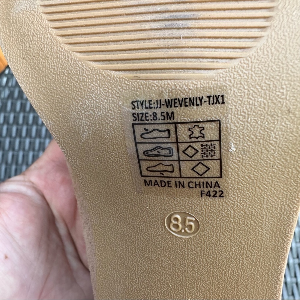 Joie Tan Block Heel Loafers - Picture 3 of 13